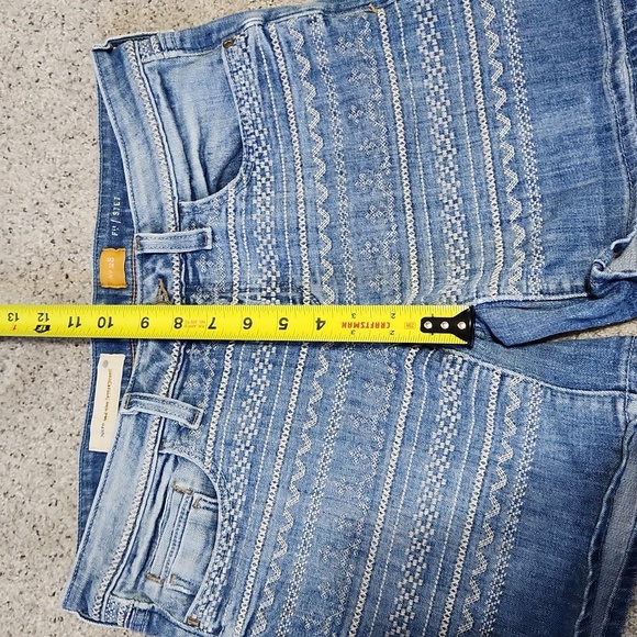 Anthropologie Pilcro Embroidered Denim Jean Short Rolled Cuff Size 28 - Picture 7 of 12
